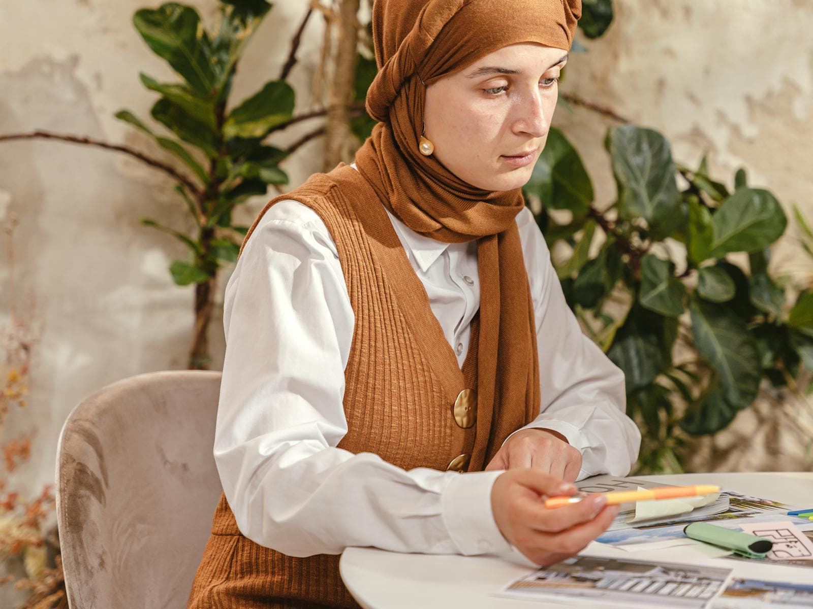 Internal operations review with reporting and workflow status on screen